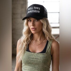 NWT Small Town Smokeshow Trucker Mesh Snap Back Hat Cap Black